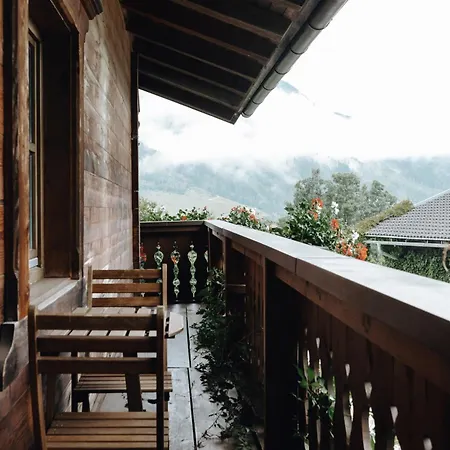 Almrausch アパート